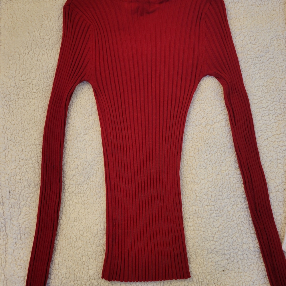 Active Basic Red & Timing White Ribbed Sweater Du… - image 5